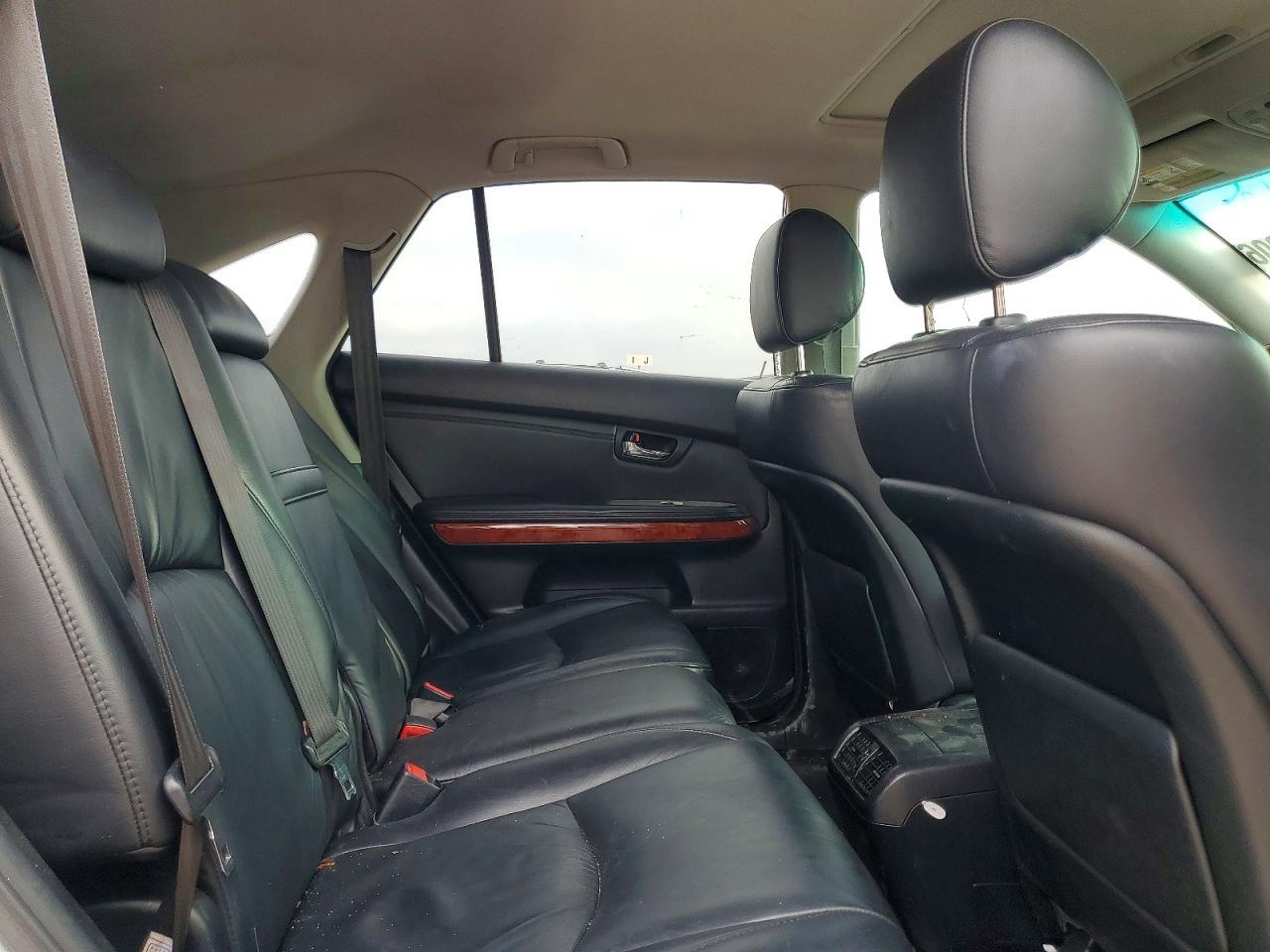 2004 LEXUS Rx 330