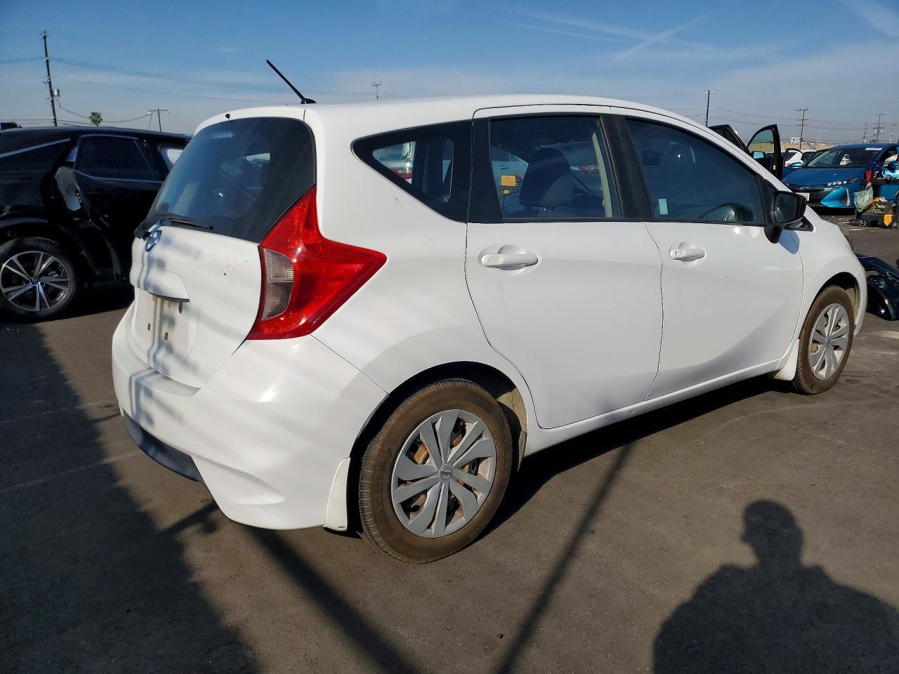 2018 NISSAN Versa Note