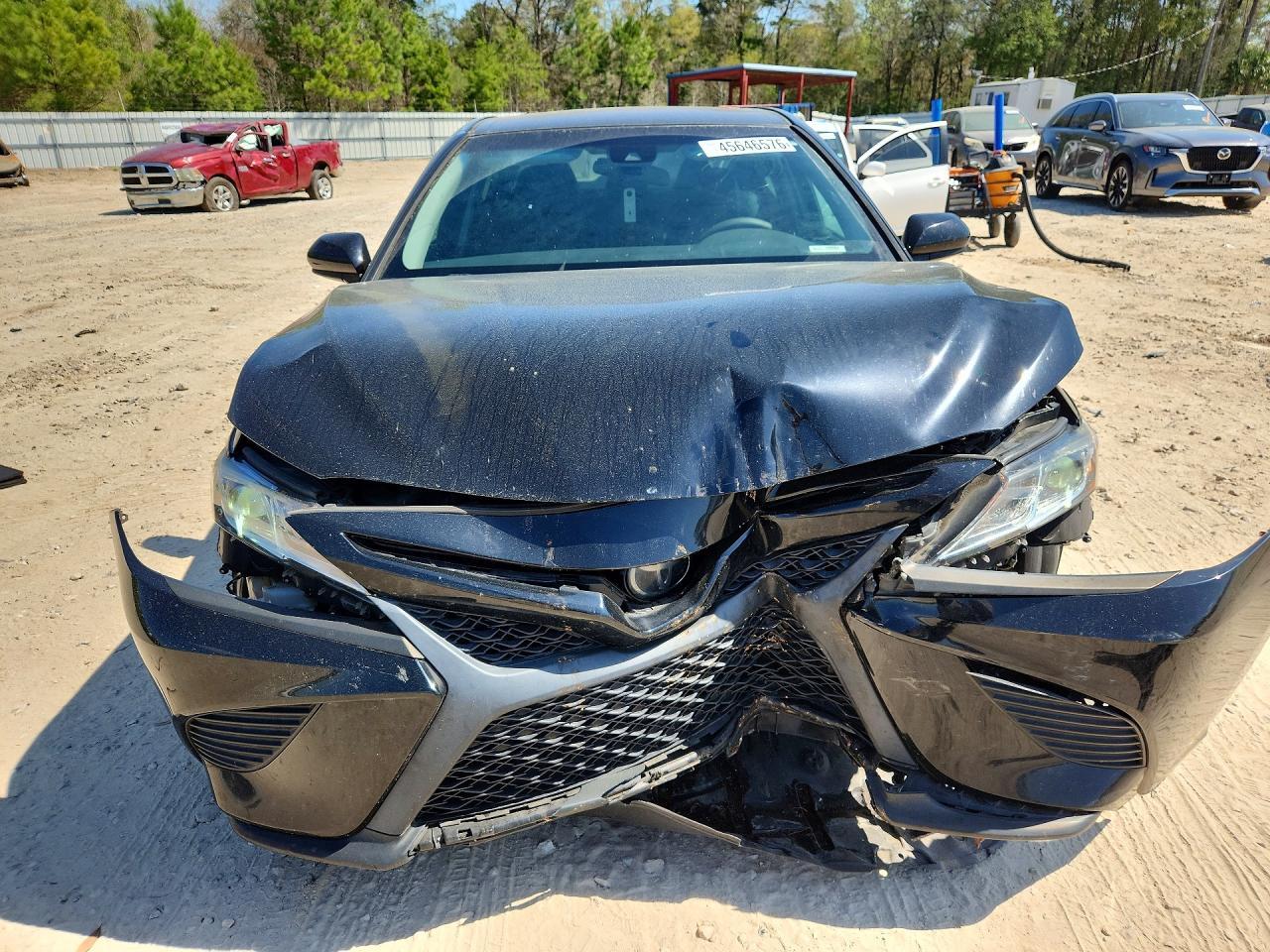 2018 TOYOTA CAMRY