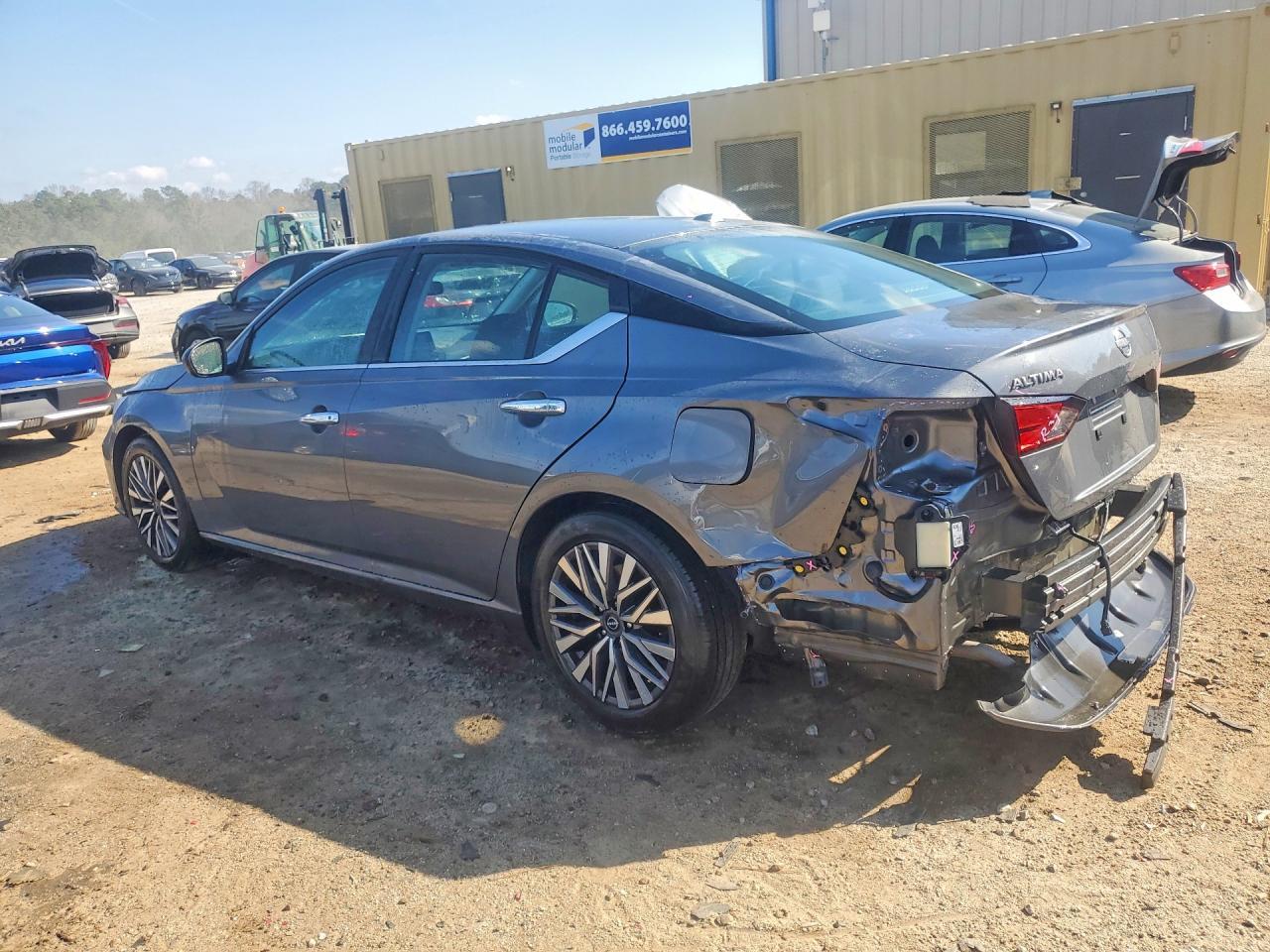 2025 NISSAN ALTIMA