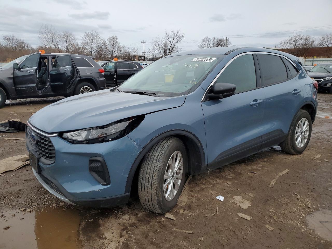 2023 FORD ESCAPE