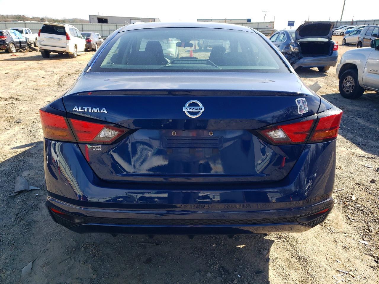 2022 NISSAN ALTIMA
