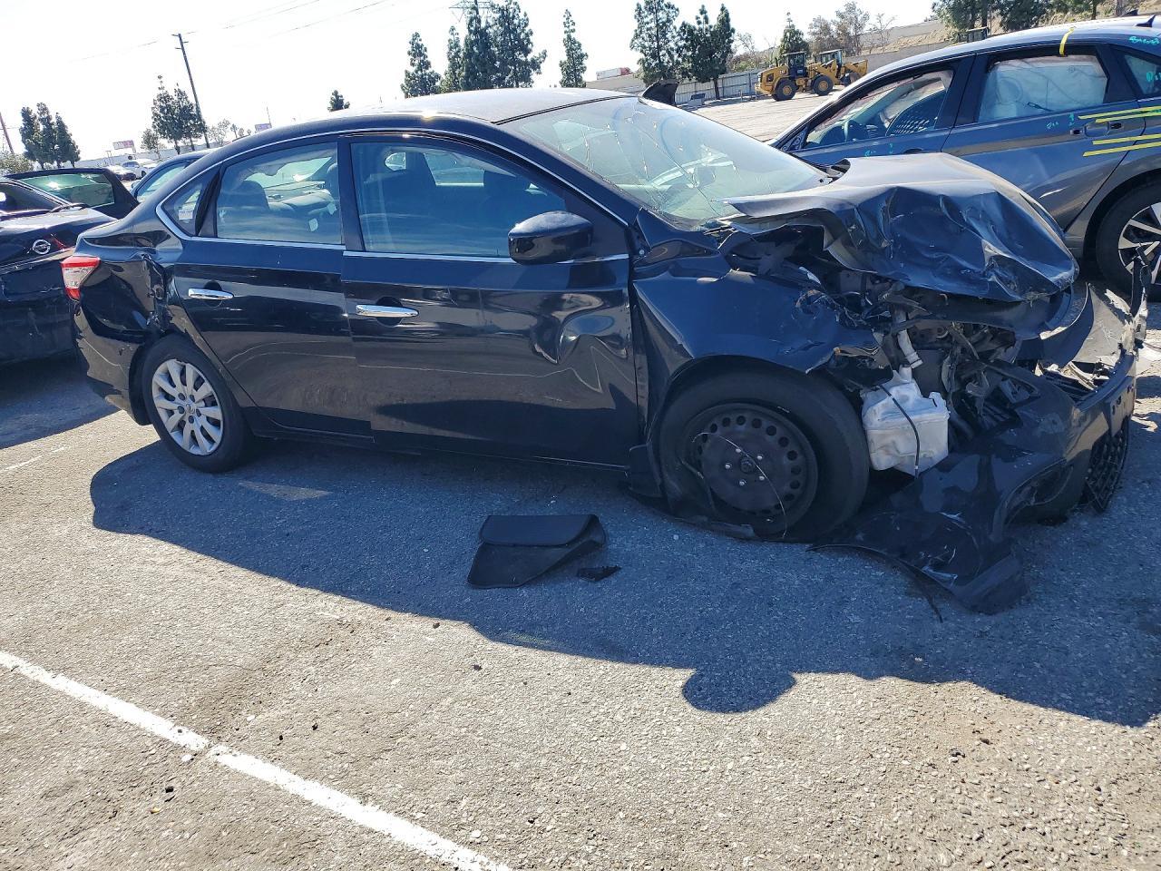 2015 NISSAN SENTRA