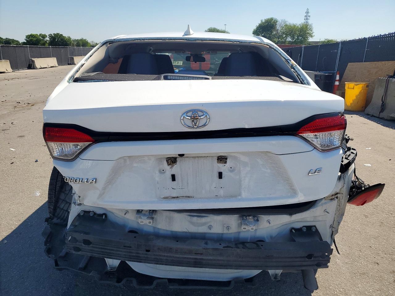2022 TOYOTA COROLLA