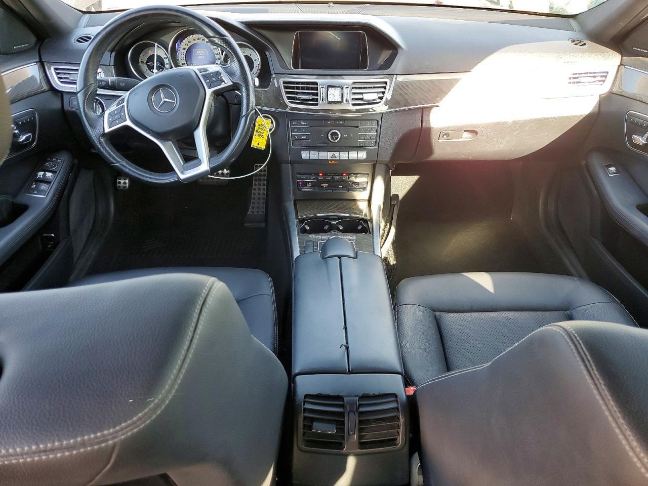 2016 MERCEDES-BENZ E-Class