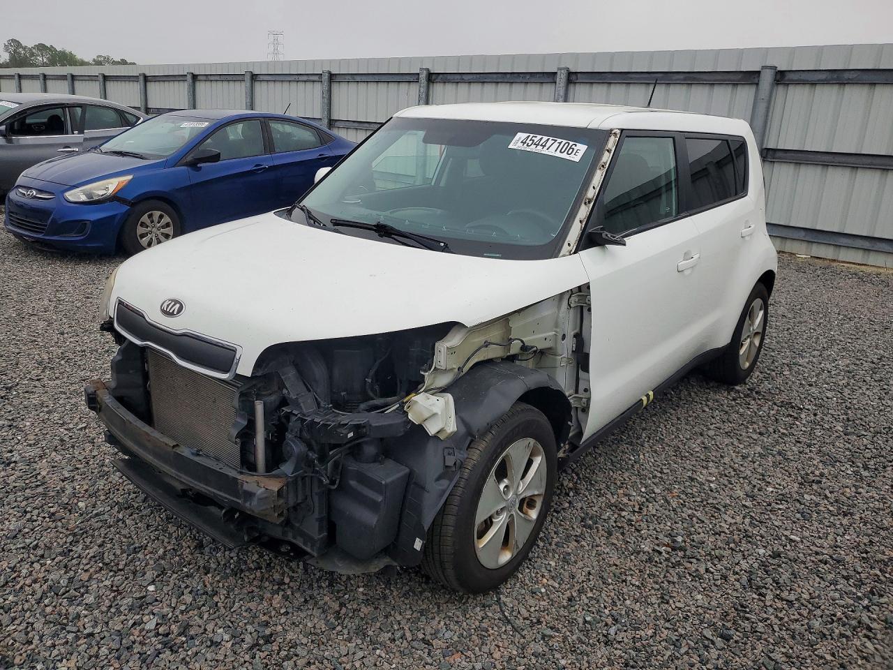 2015 KIA SOUL