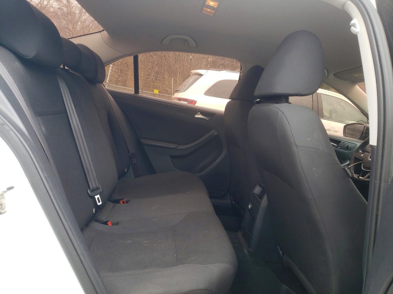 2015 VOLKSWAGEN JETTA
