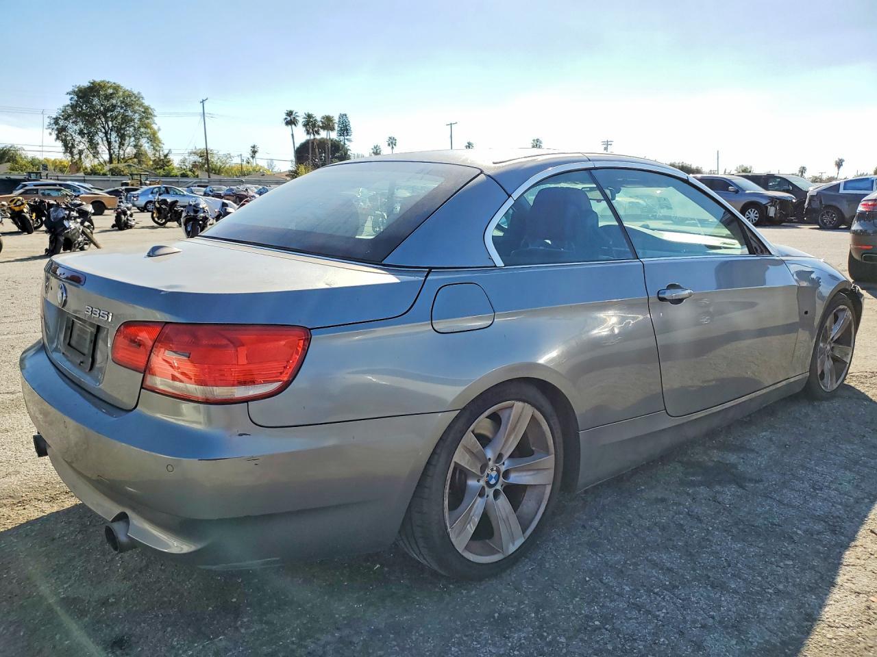 2009 BMW 3 SERIES