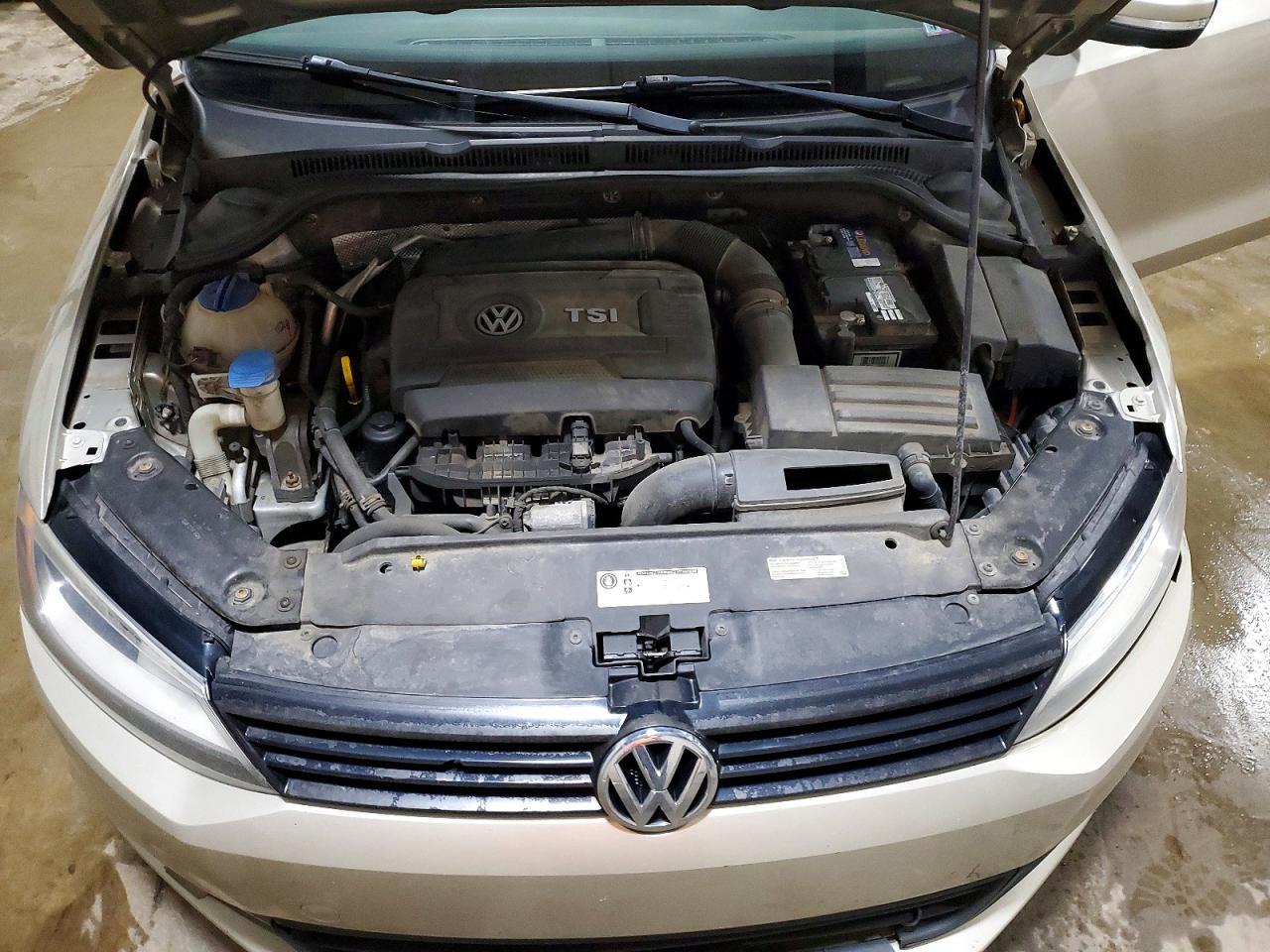 2014 VOLKSWAGEN JETTA