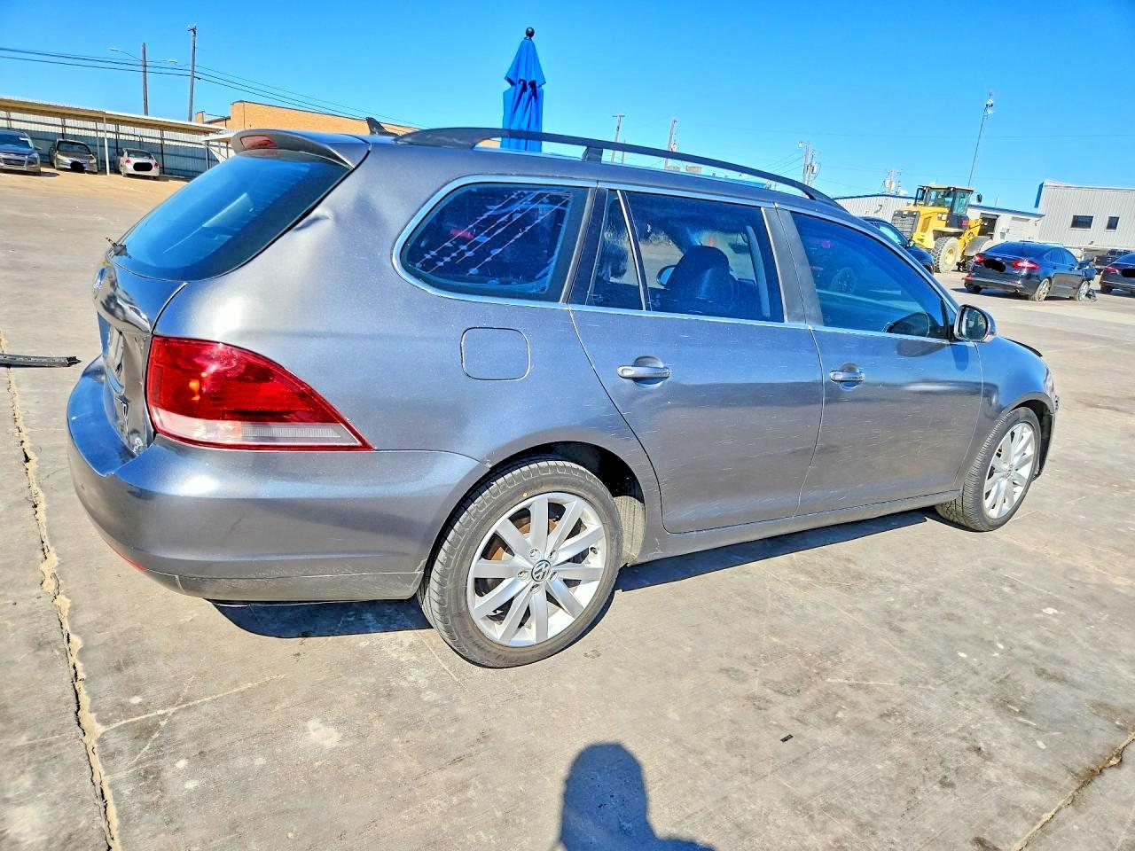 2013 VOLKSWAGEN JETTA