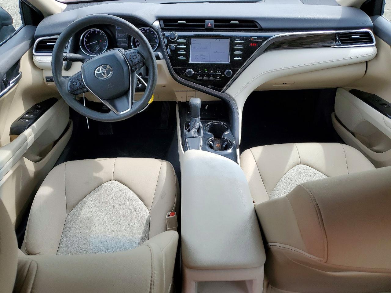 2018 TOYOTA CAMRY