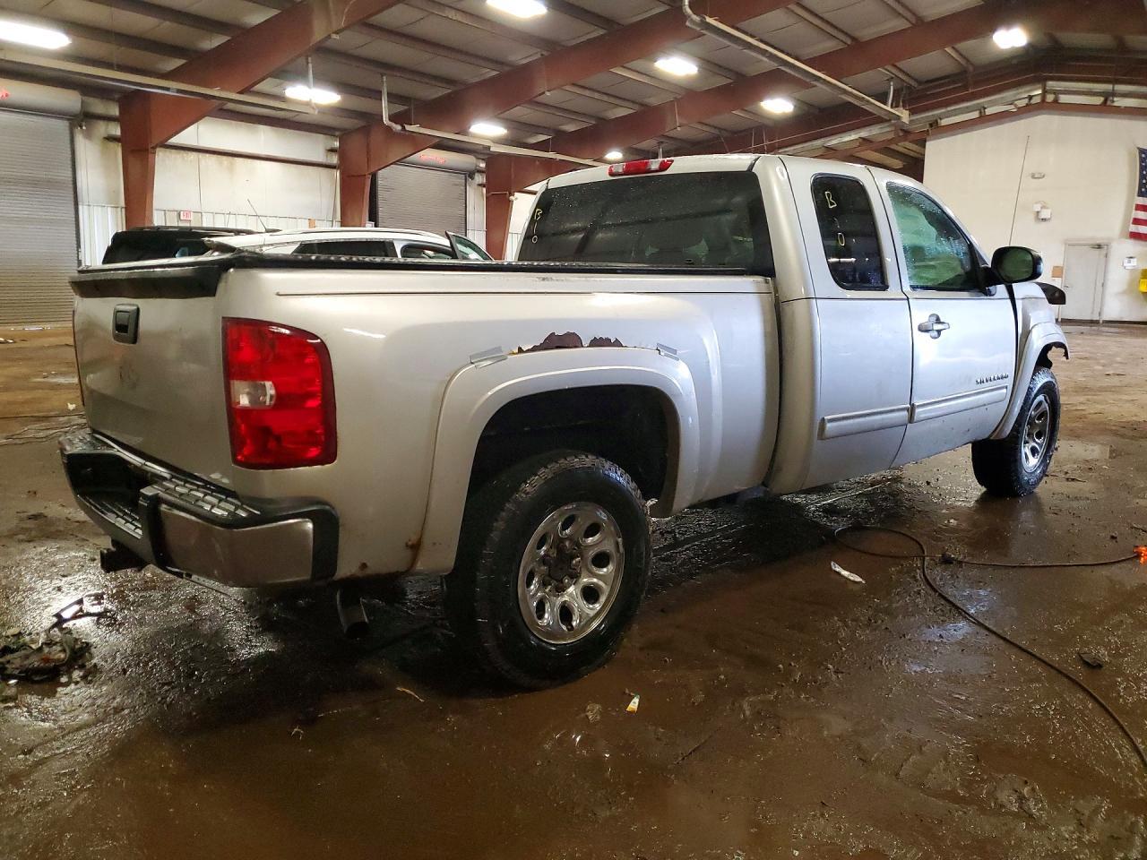 2011 CHEVROLET Silverado