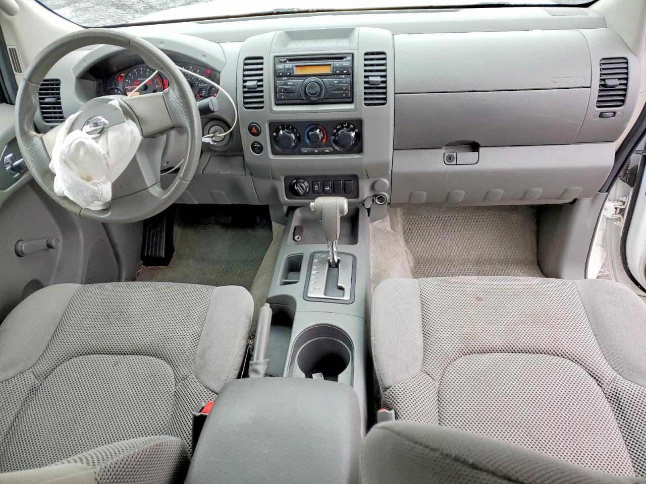 2012 NISSAN Frontier