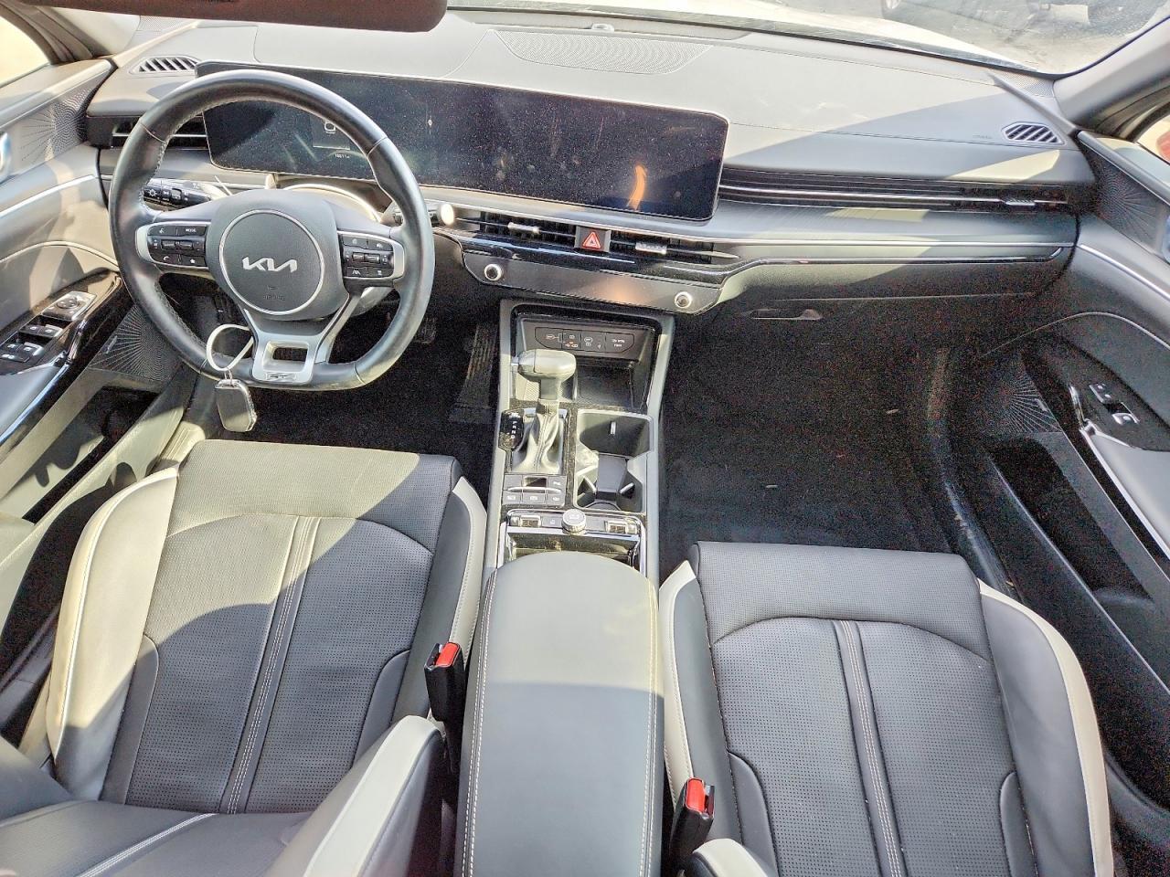 2025 KIA K5