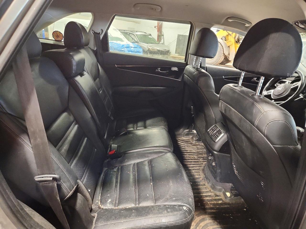 2019 KIA SORENTO