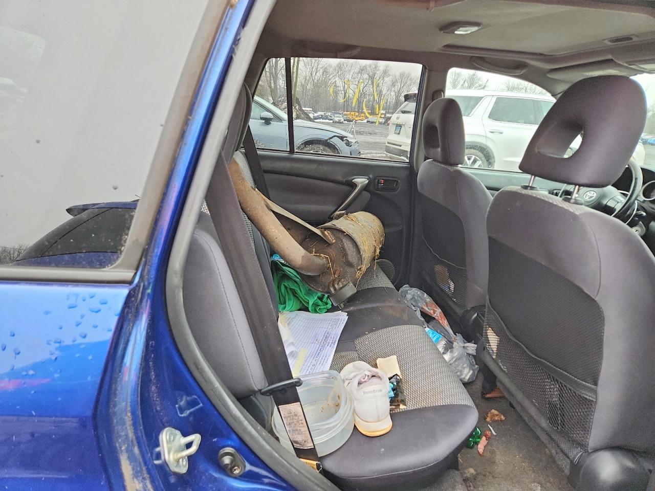 2005 TOYOTA RAV4
