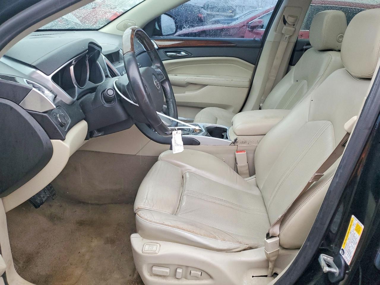 2011 CADILLAC SRX