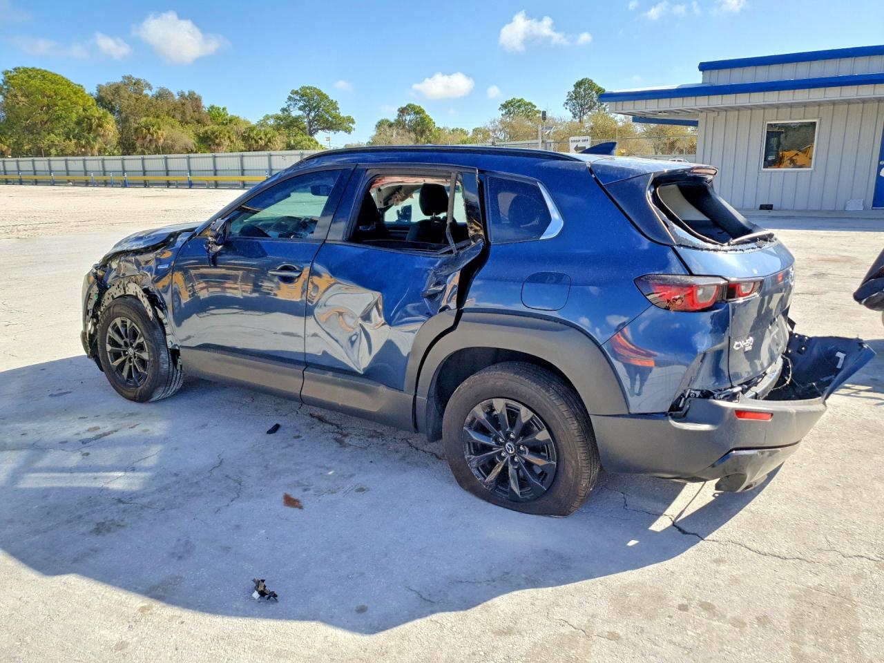 2025 MAZDA CX-50