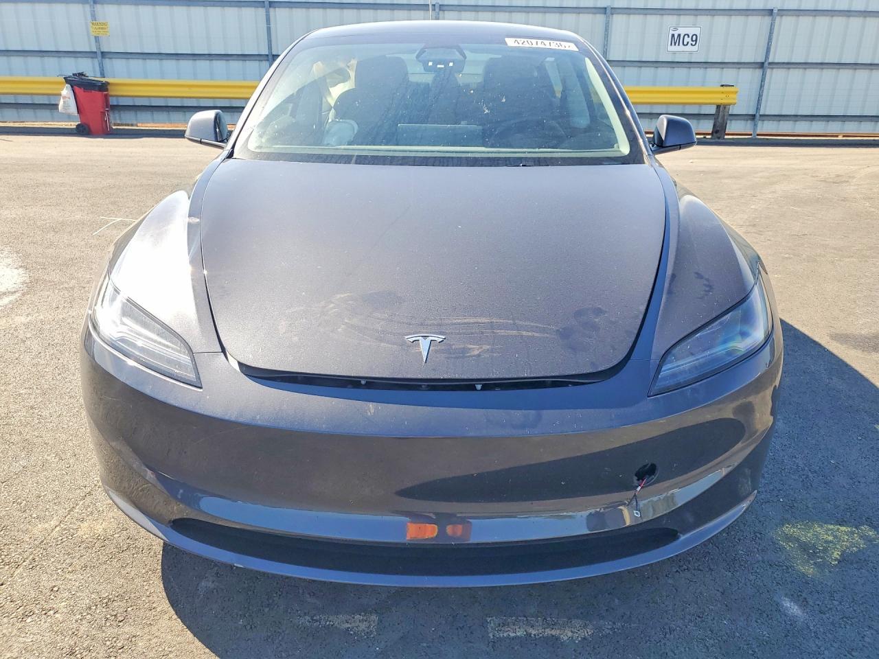 2025 TESLA MODEL 3