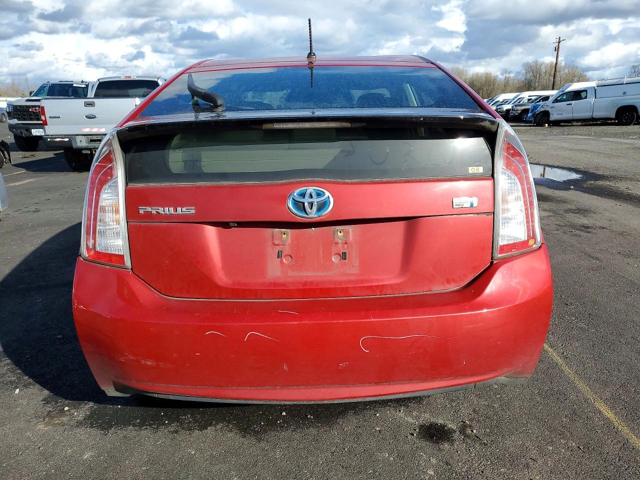 2015 TOYOTA PRIUS