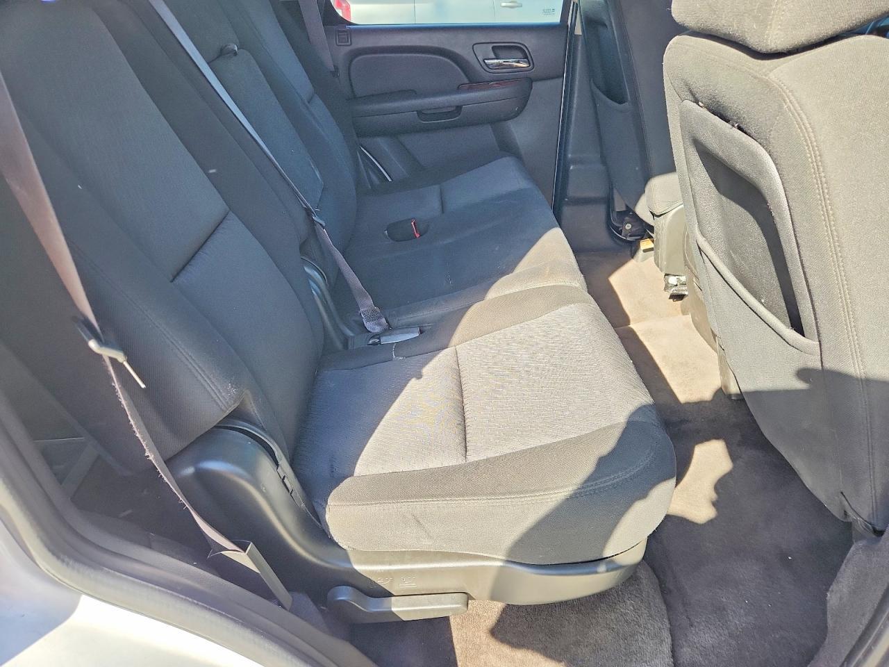 2011 CHEVROLET Tahoe