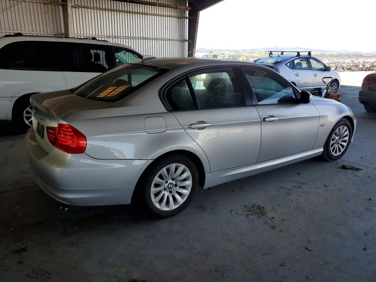 2009 BMW 3 SERIES