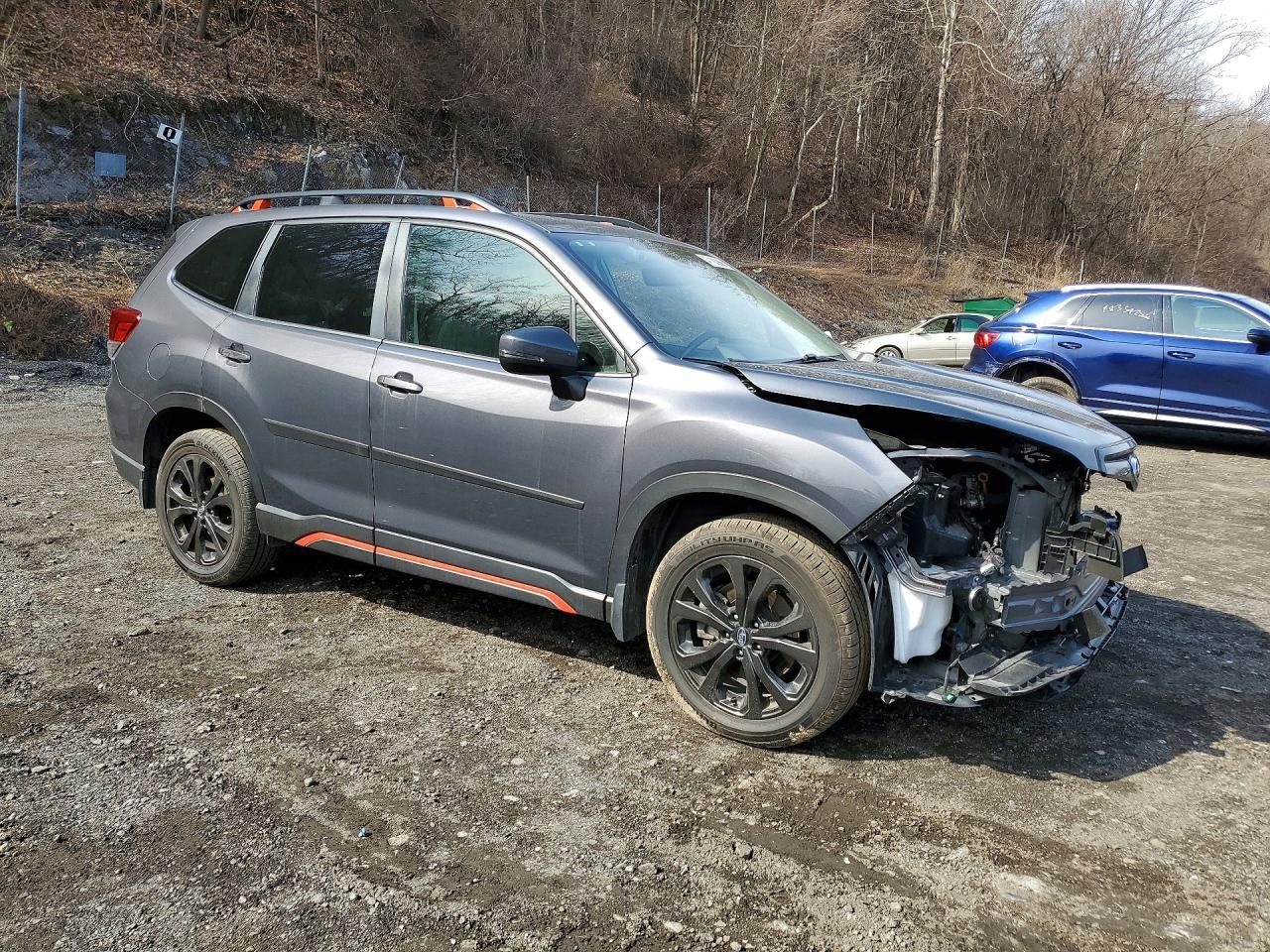 2021 SUBARU FORESTER