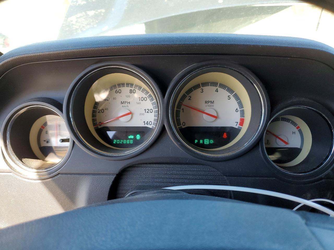2010 DODGE Challenger