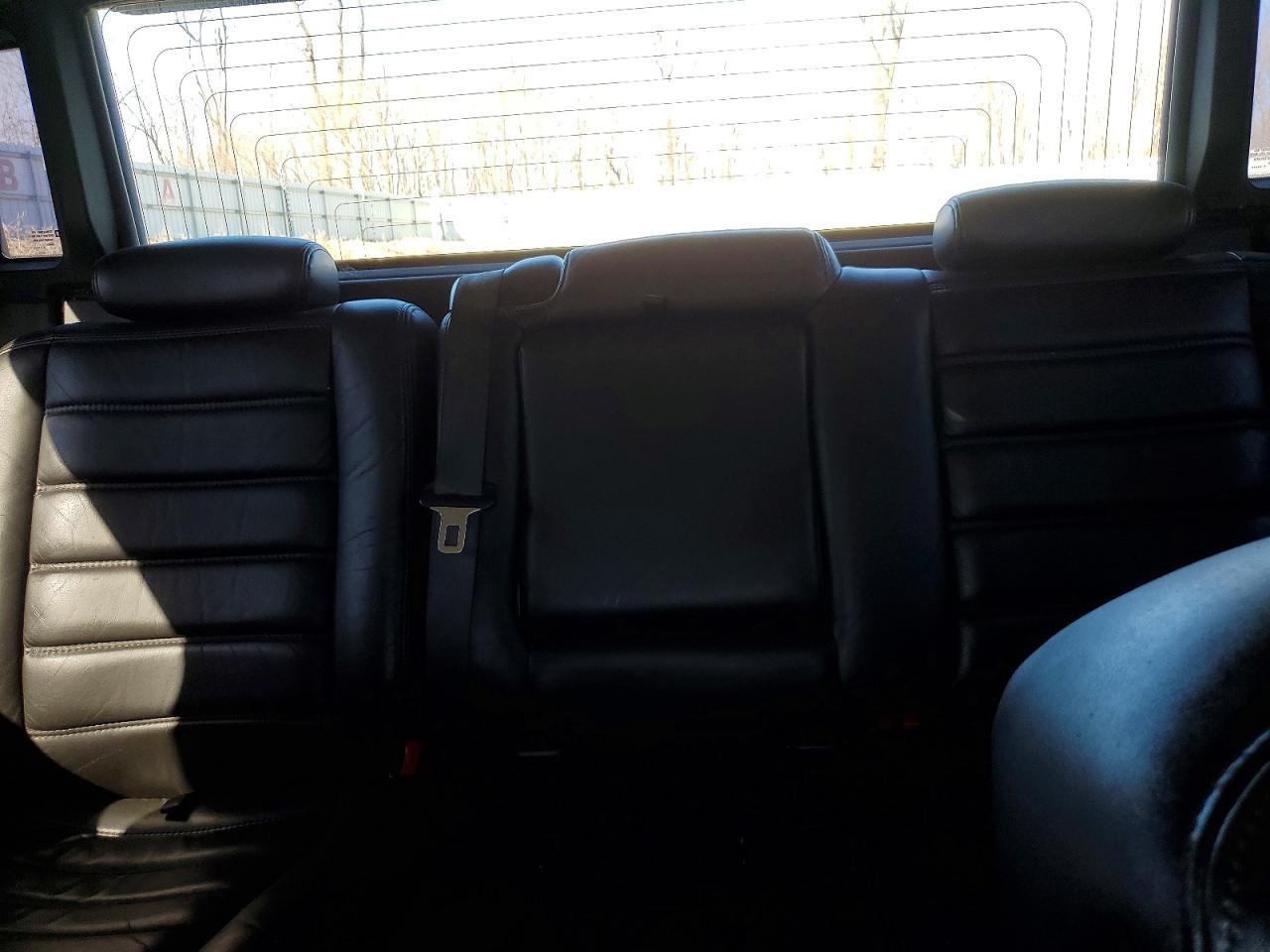 2005 HUMMER H2