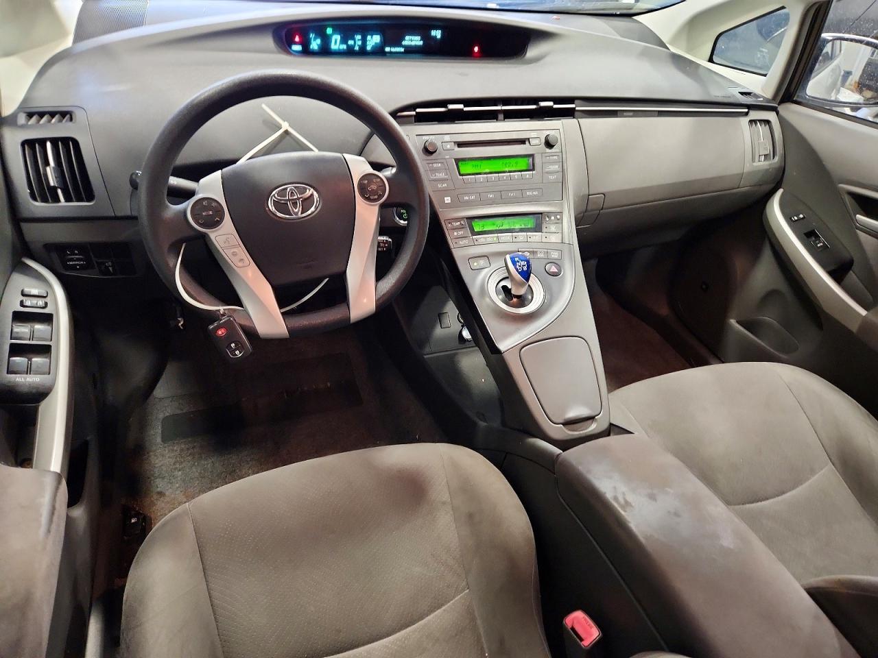 2010 TOYOTA PRIUS