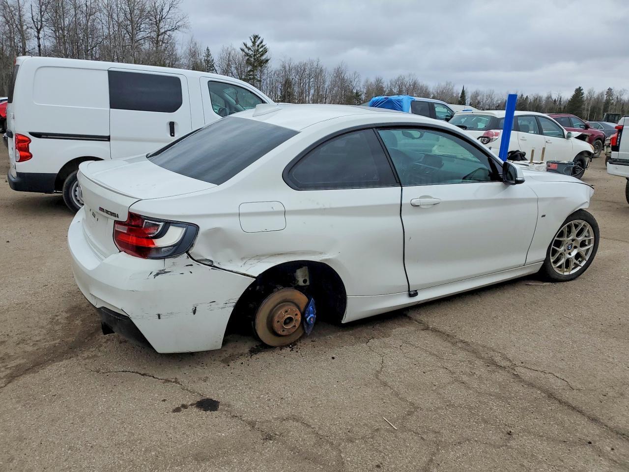 2015 BMW M235i