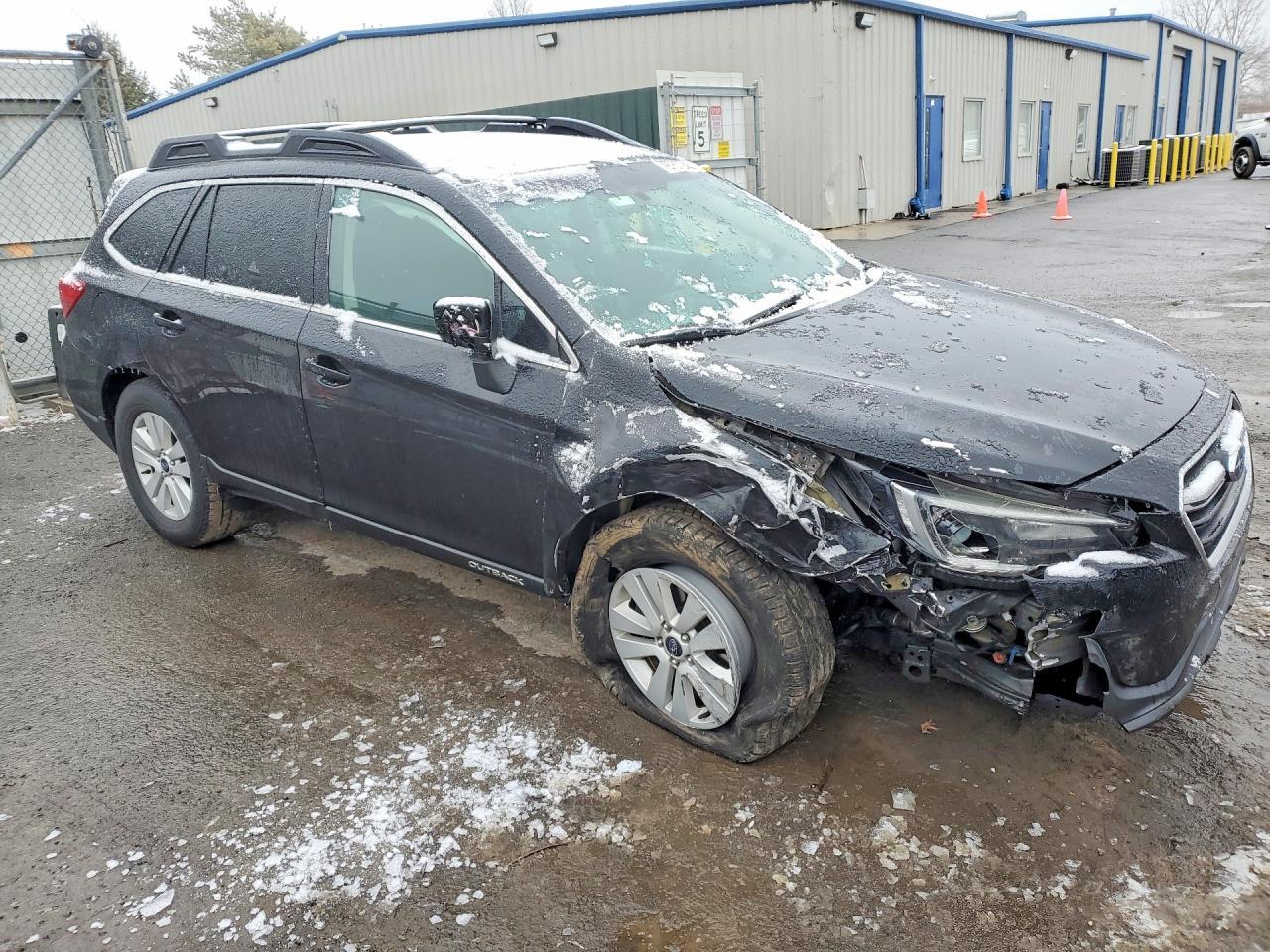 2018 SUBARU Outback