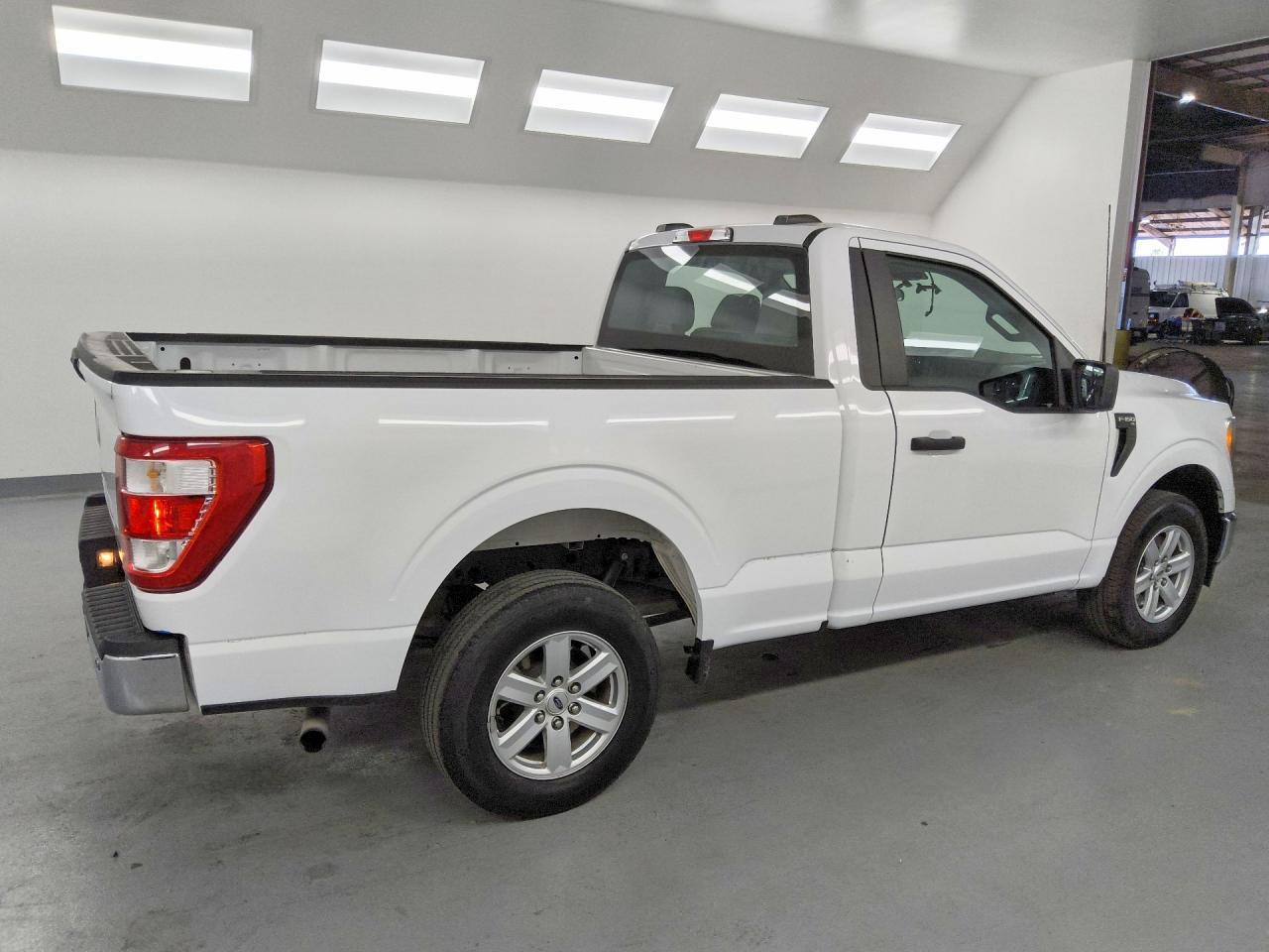 2022 FORD F-150 Lightning