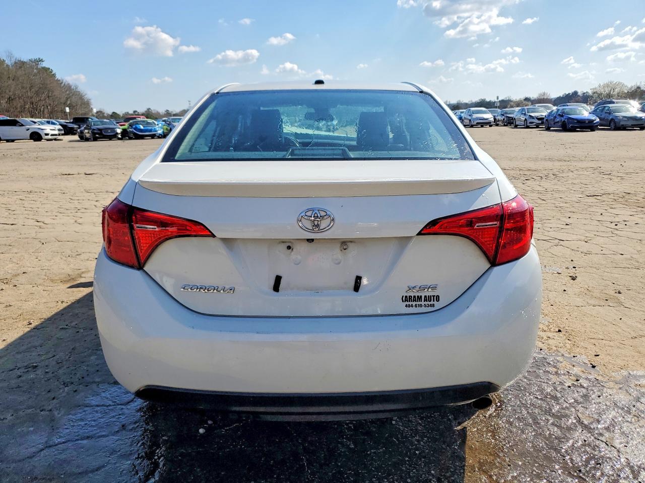 2018 TOYOTA COROLLA