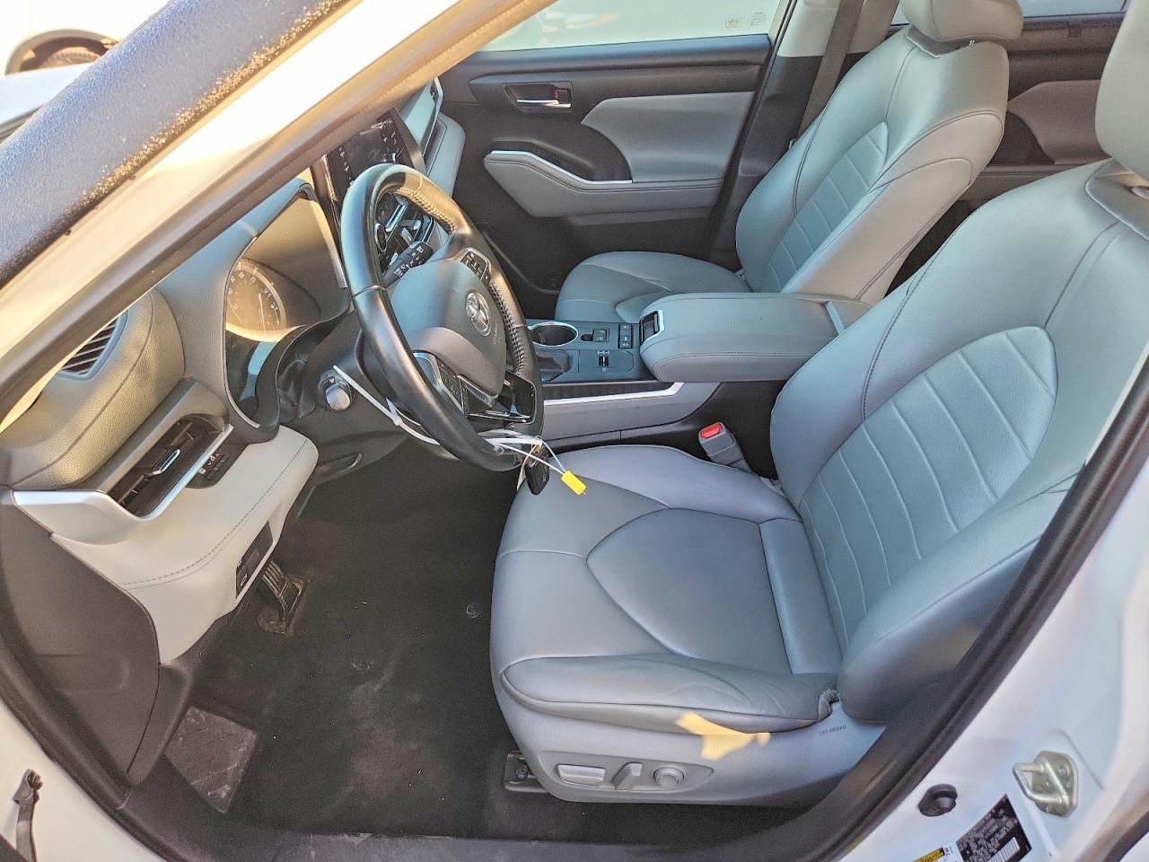 2020 TOYOTA HIGHLANDER