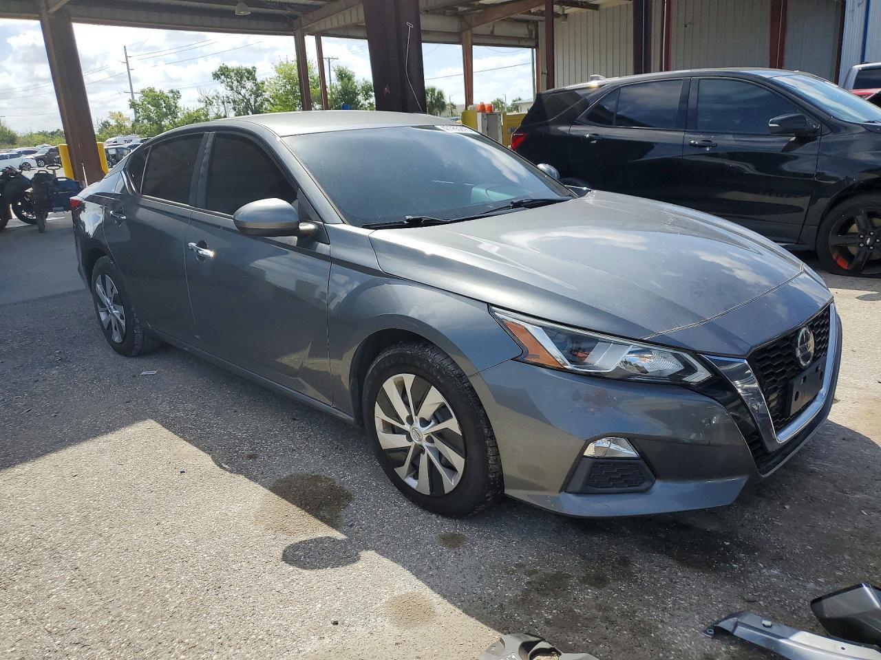 2020 NISSAN ALTIMA