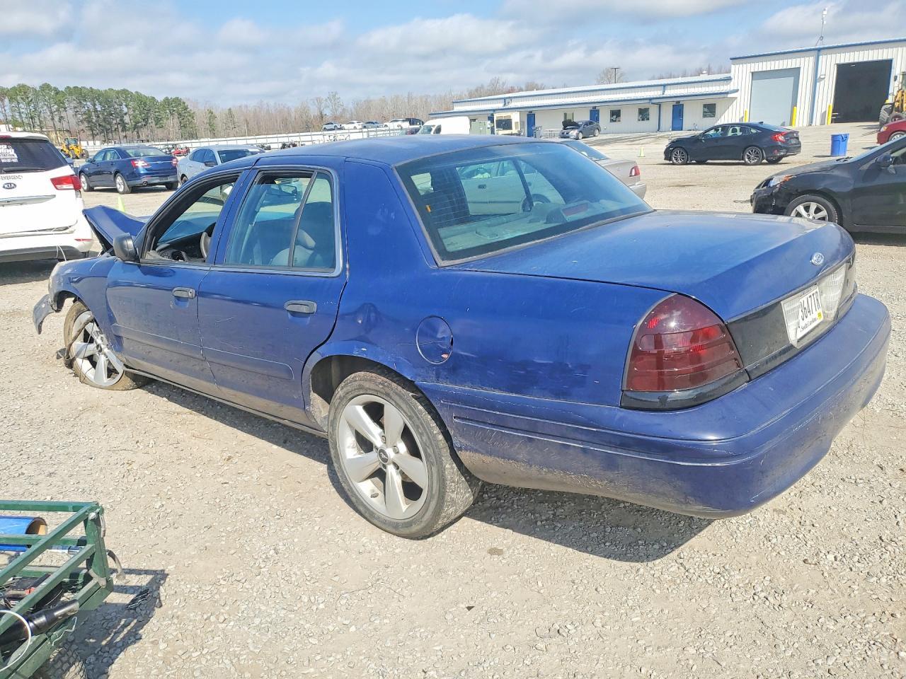 2004 FORD Crown Victoria