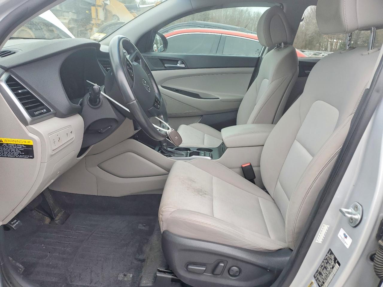 2016 HYUNDAI TUCSON