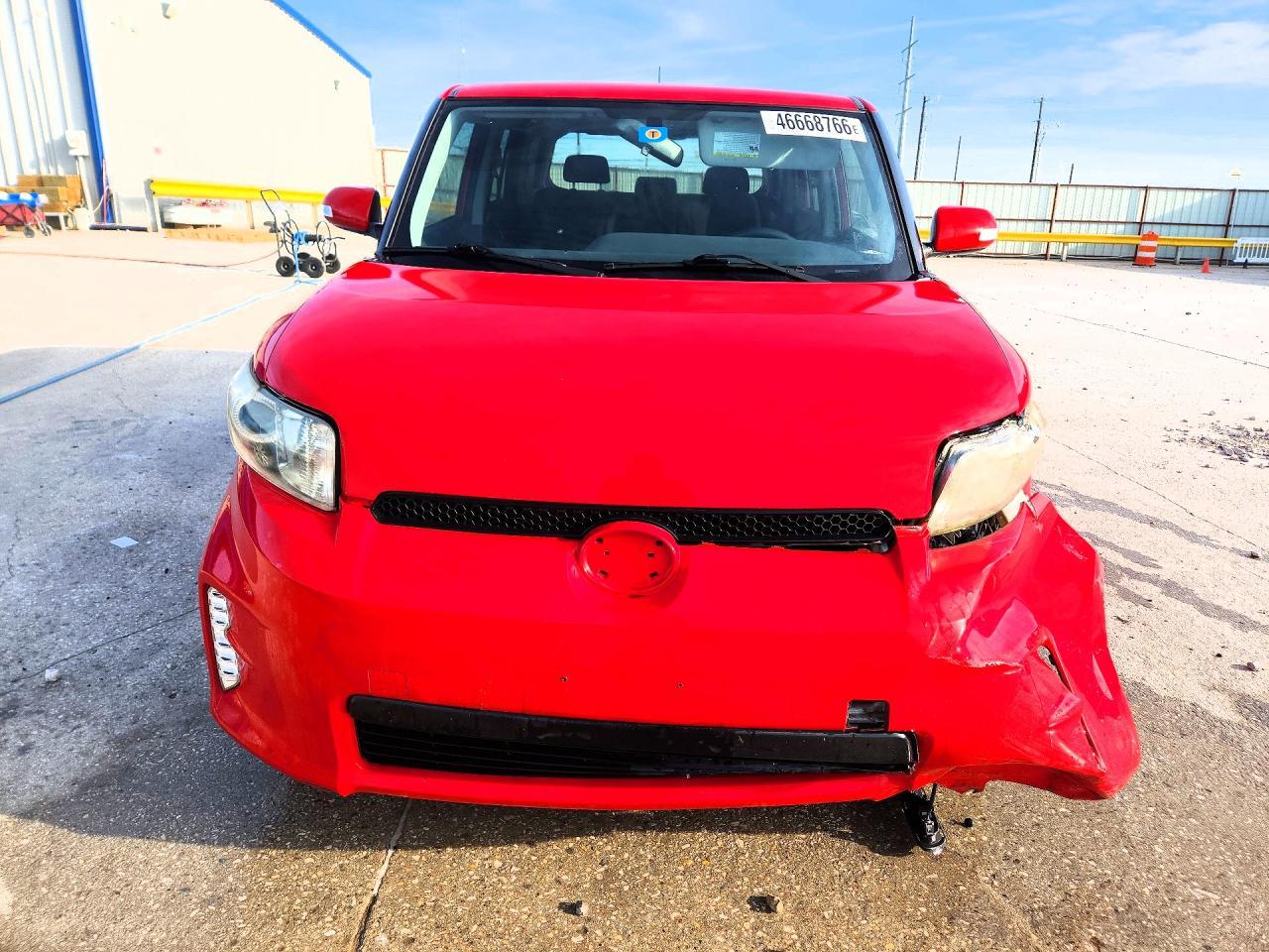 2013 SCION xB