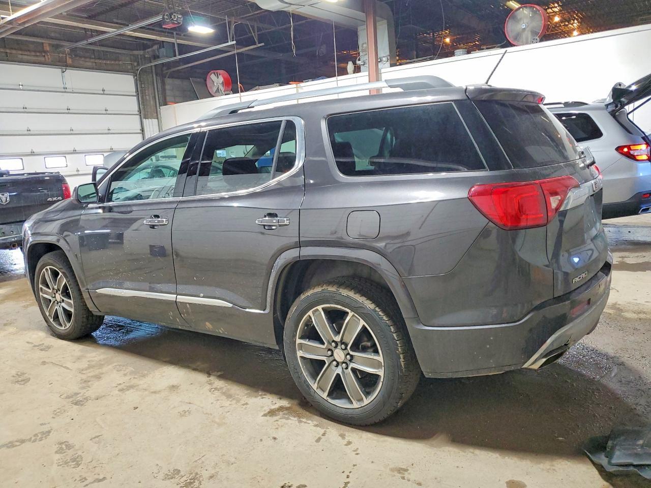 2017 GMC ACADIA