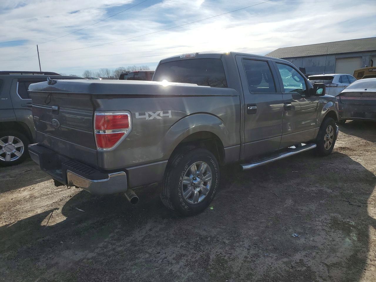 2012 FORD F-150 Lightning