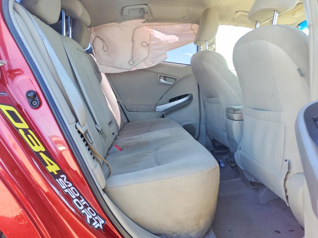 2011 TOYOTA PRIUS