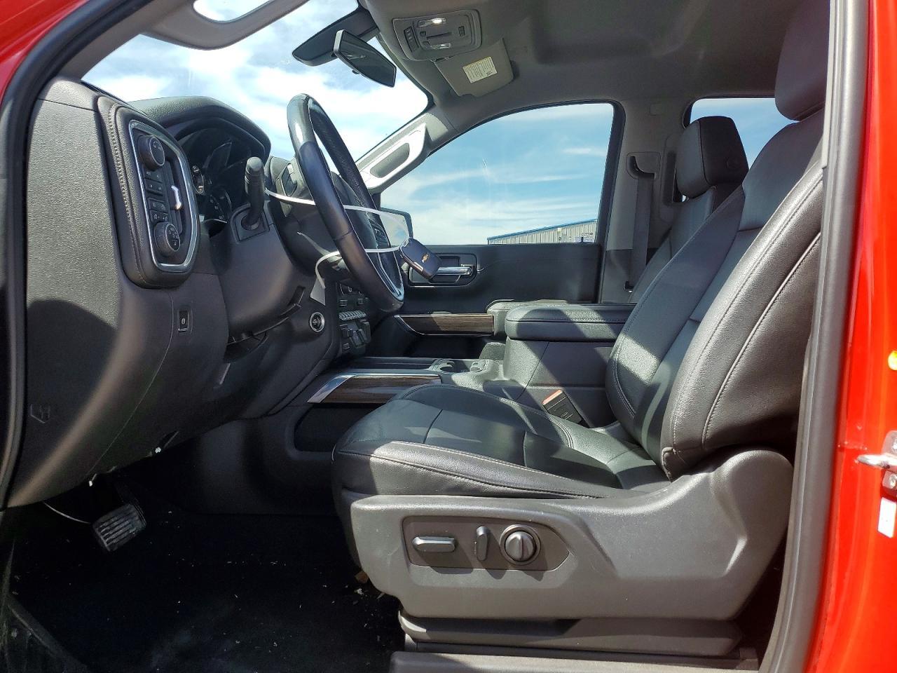 2021 CHEVROLET Silverado