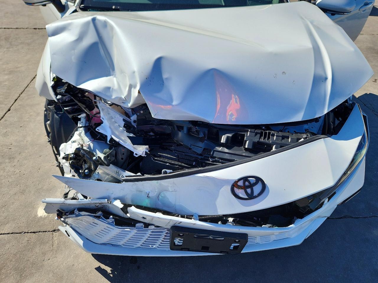 2026 TOYOTA CAMRY