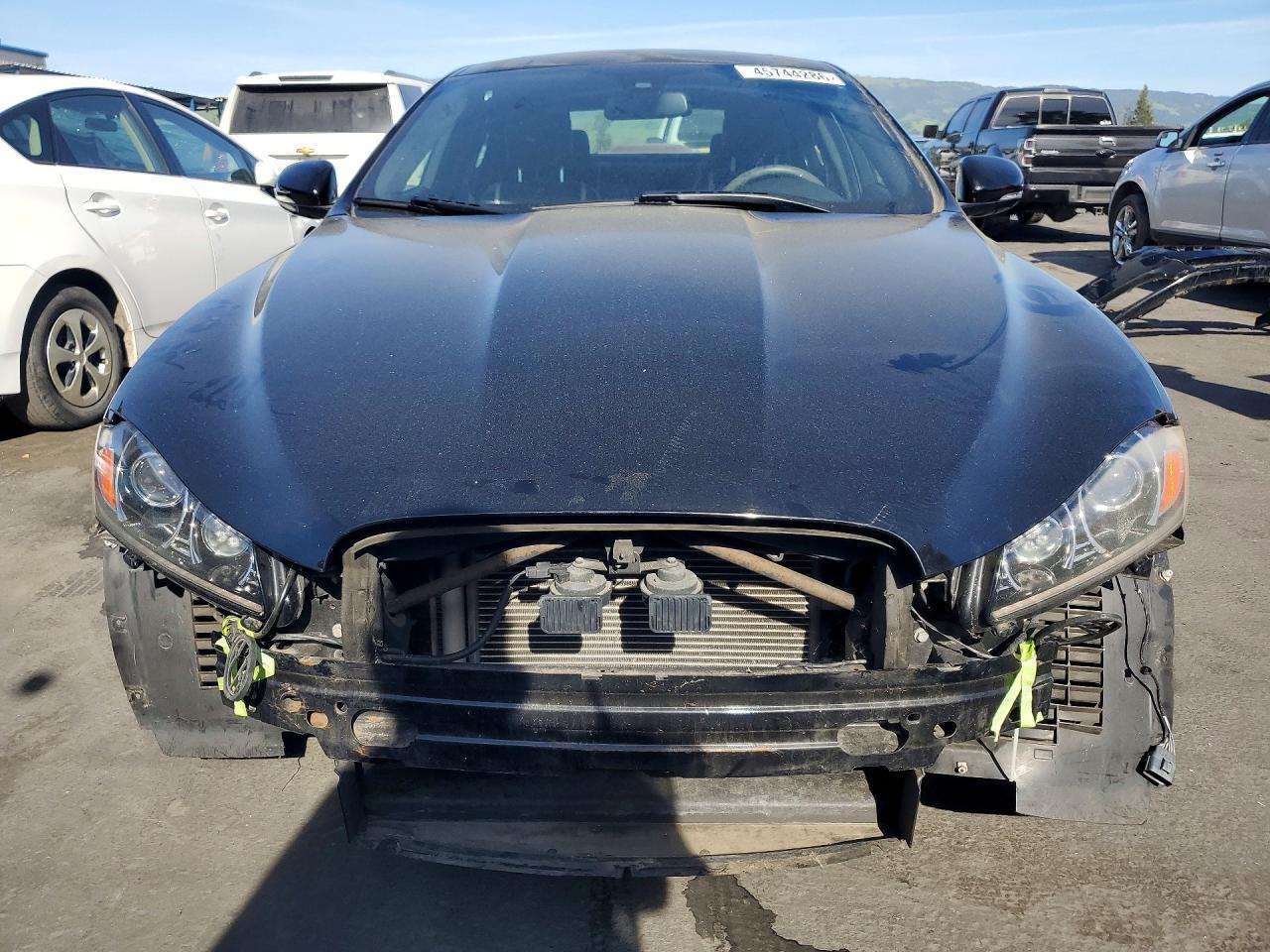 2012 JAGUAR XF