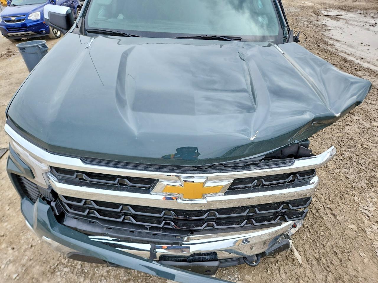 2025 CHEVROLET Silverado