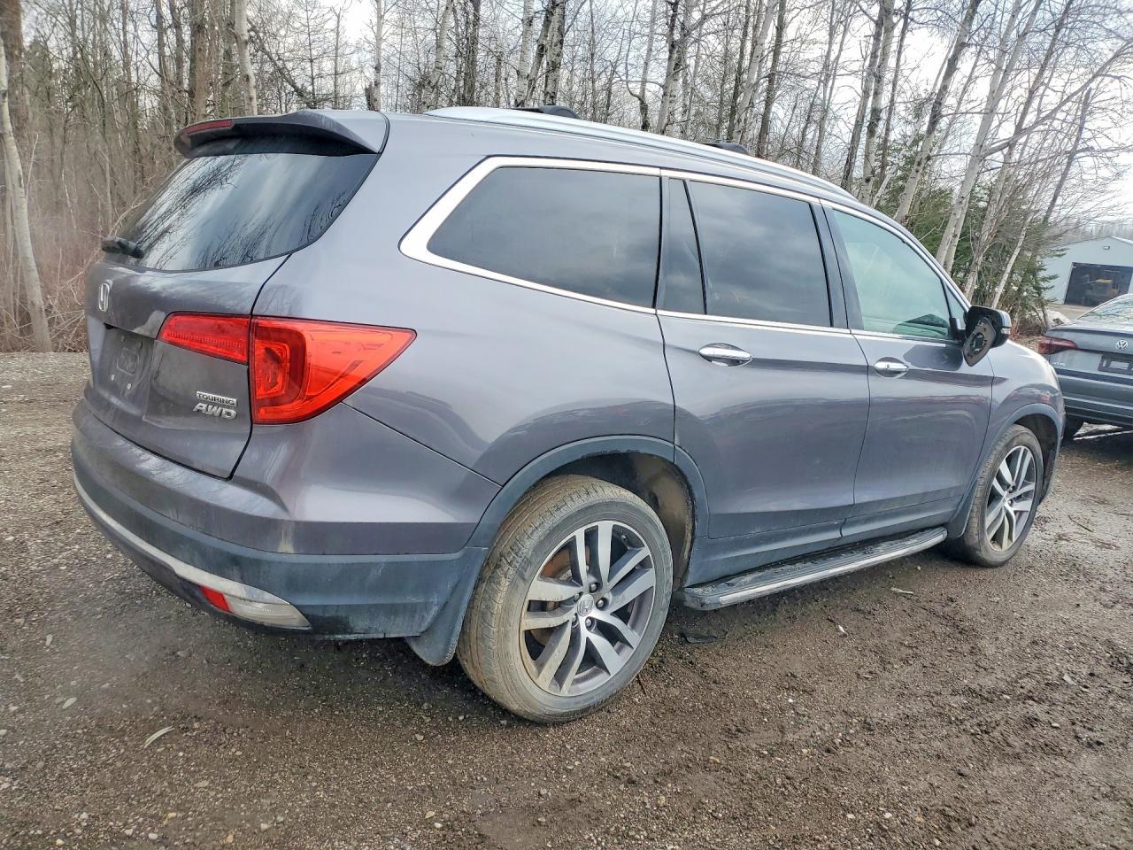 2016 HONDA PILOT