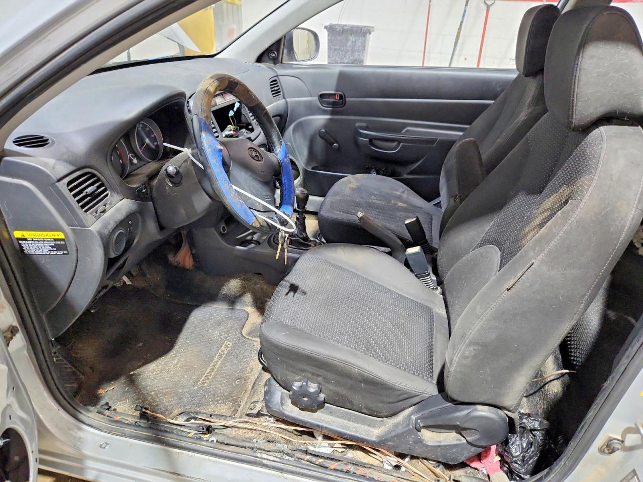 2010 HYUNDAI ACCENT
