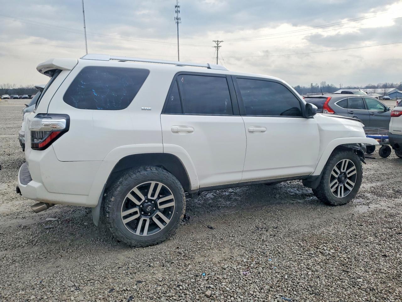 2016 TOYOTA 4Runner