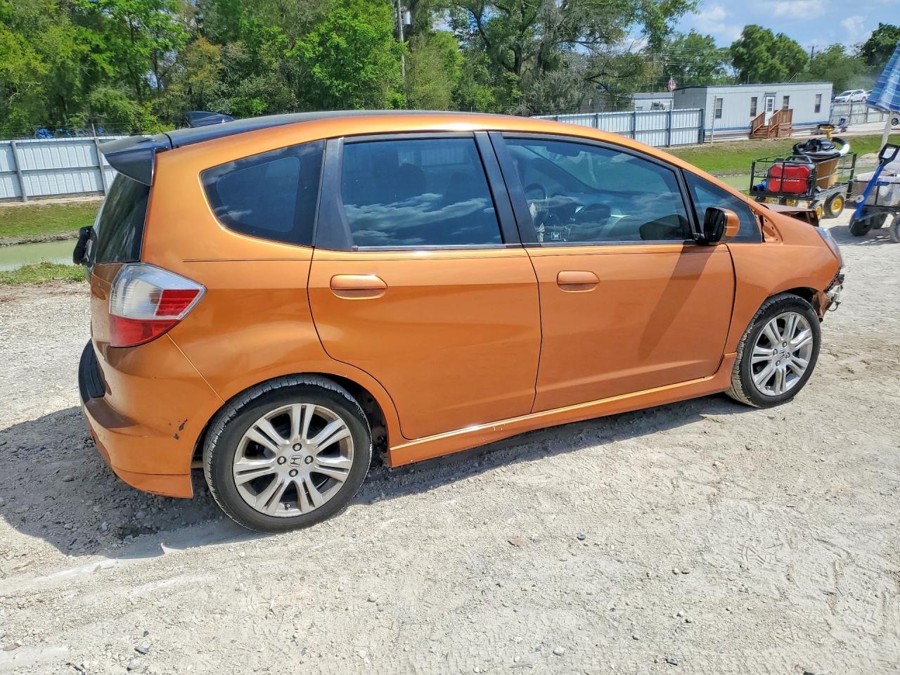 2011 HONDA FIT